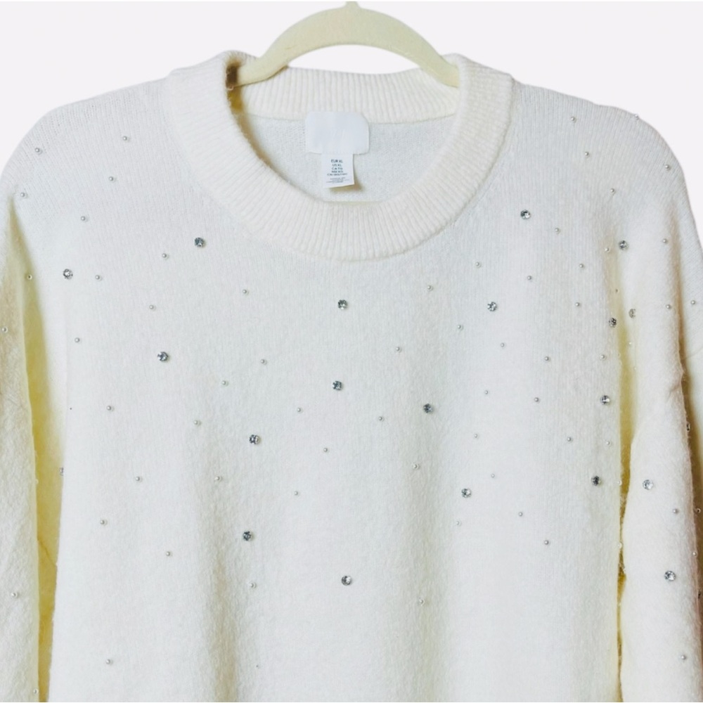H&M Cream Sweater Embellished With Rhinestones And Pearls. Size XL